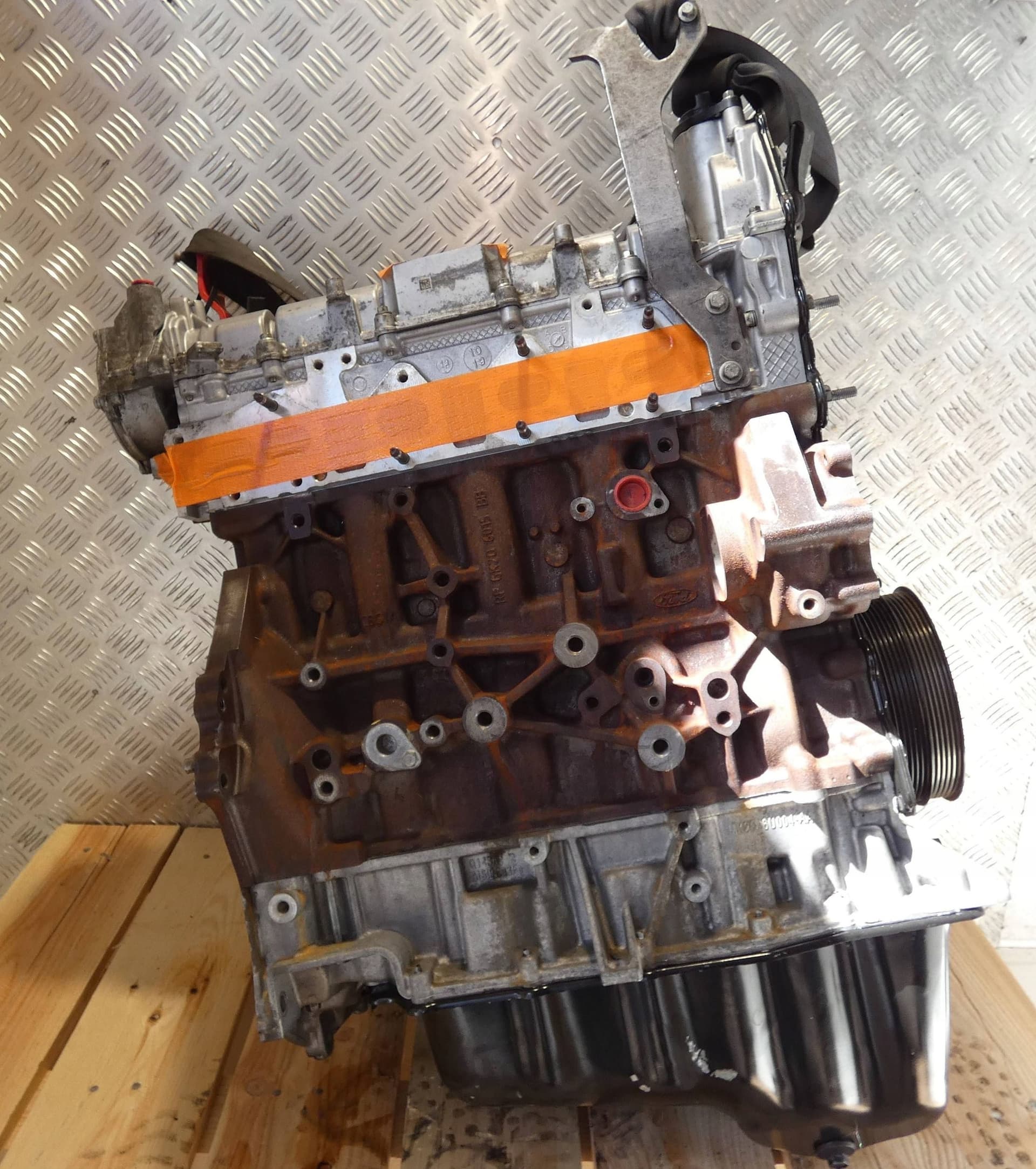 Moteur BKRA pour Ford Transit 2.0 Diesel