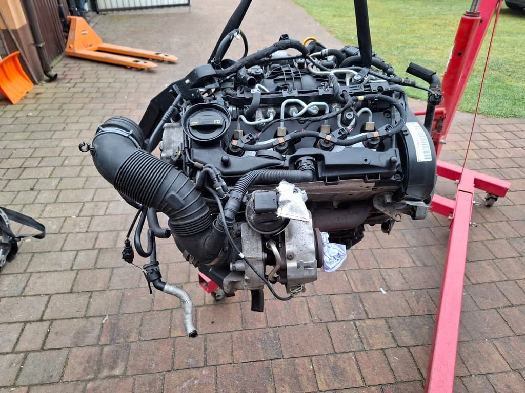 Moteur CFFA pour Skoda Superb 2.0 Diesel