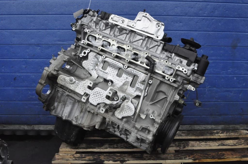 Moteur DT306(AJ20D6) pour Jaguar