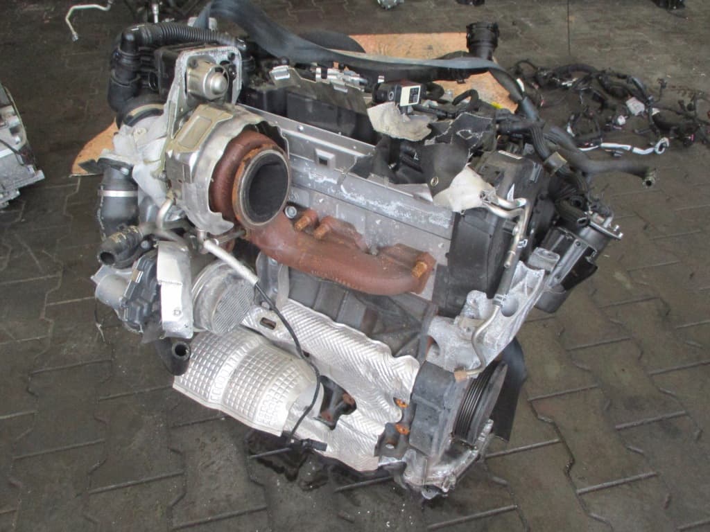 Moteur DSRA pour Skoda Superb 2.0 Diesel