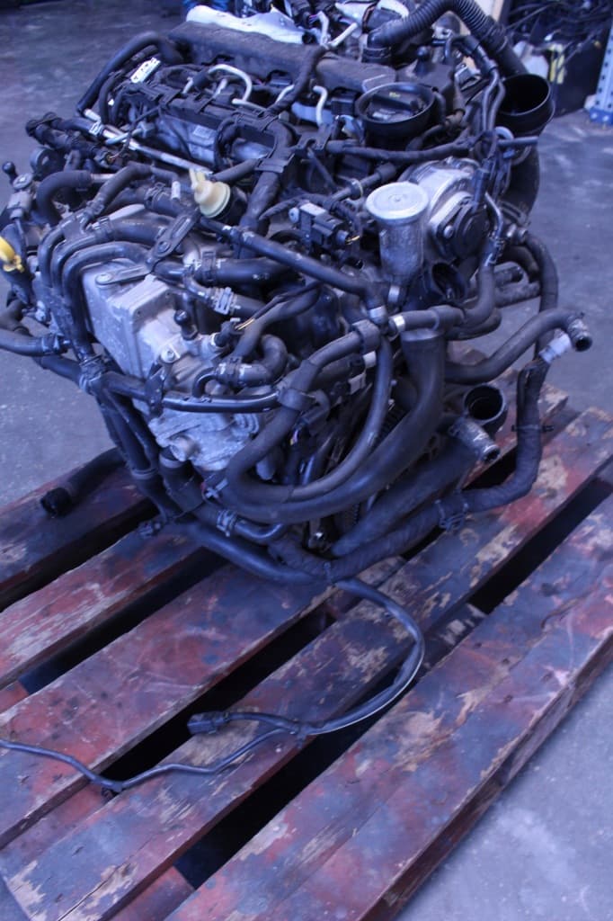 Moteur CRMB pour Volkswagen Golf 2.0 Diesel
