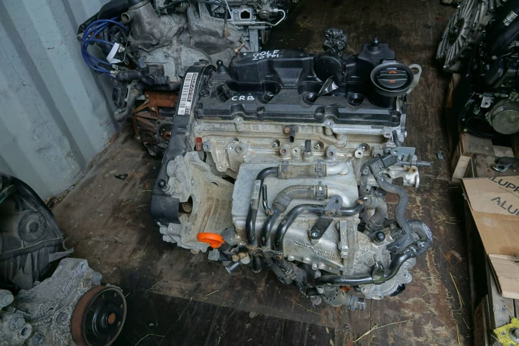 Moteur CRBB pour Volkswagen Golf 2.0 Diesel