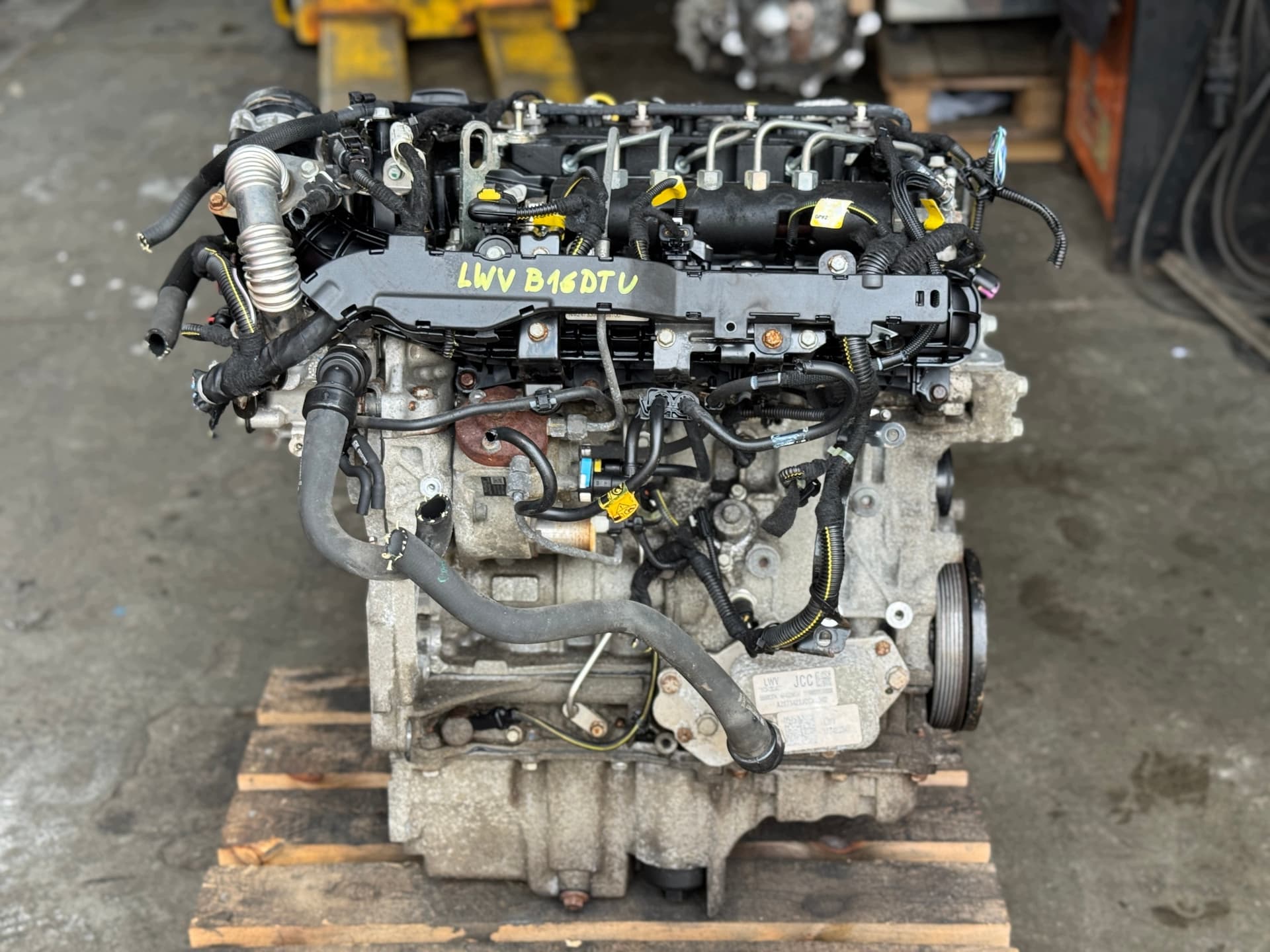 Moteur B 16 DTU pour Vauxhall Astra