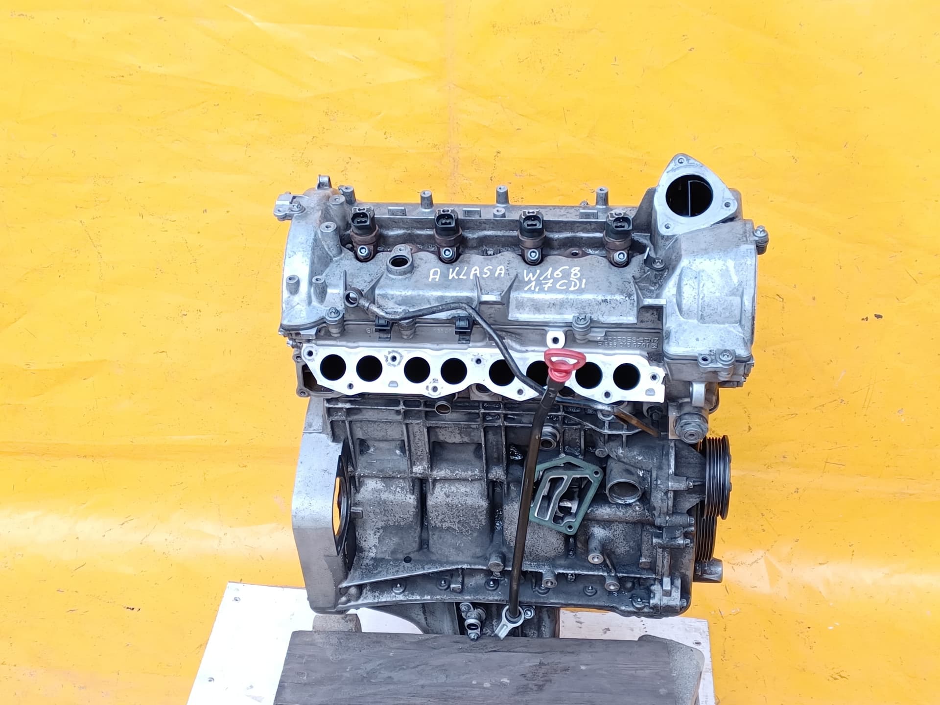 Moteur OM 668.941 pour Mercedes-Benz