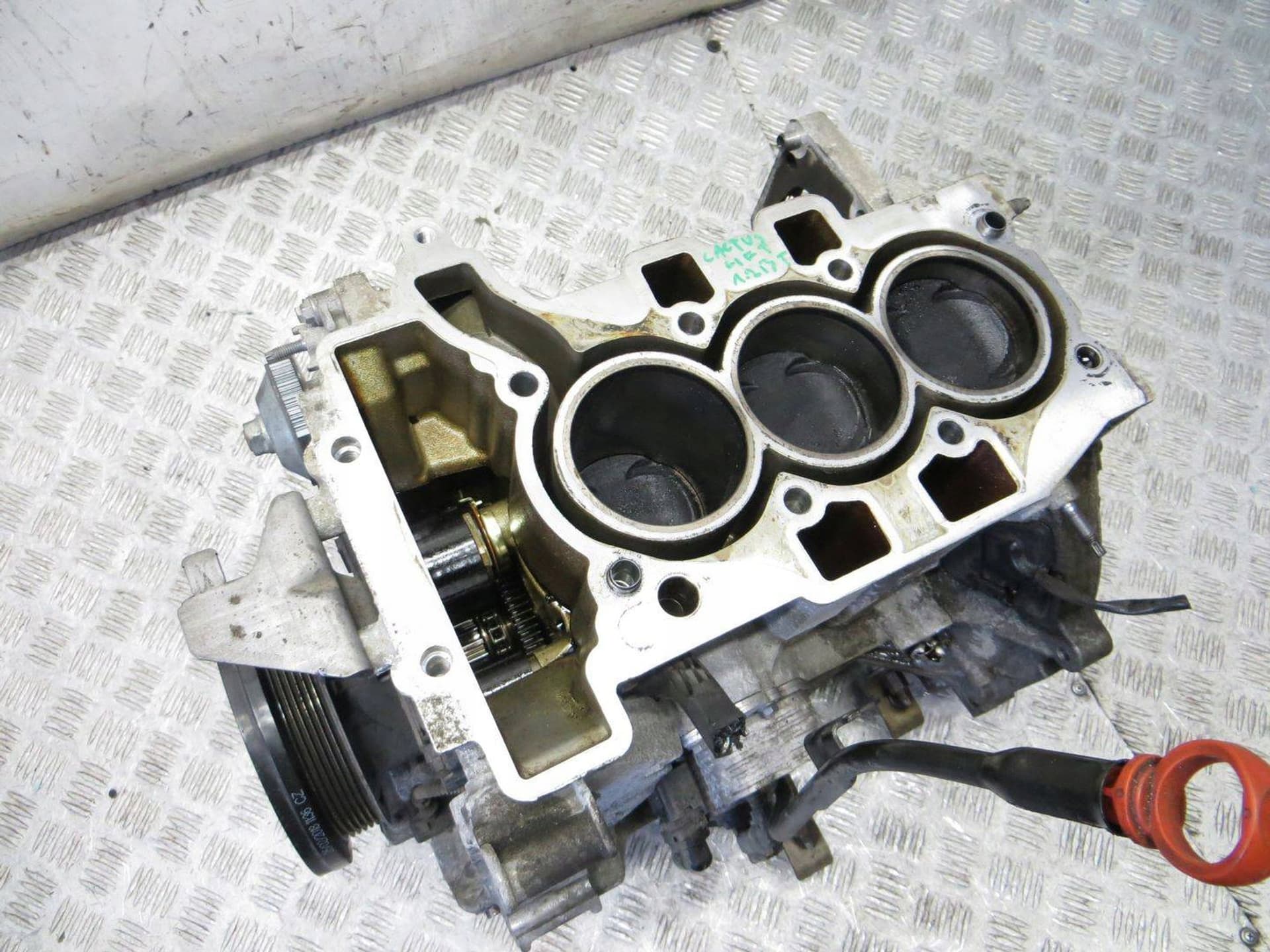 Moteur HNZ (EB2DT) pour Peugeot Partner 1.2 Petrol