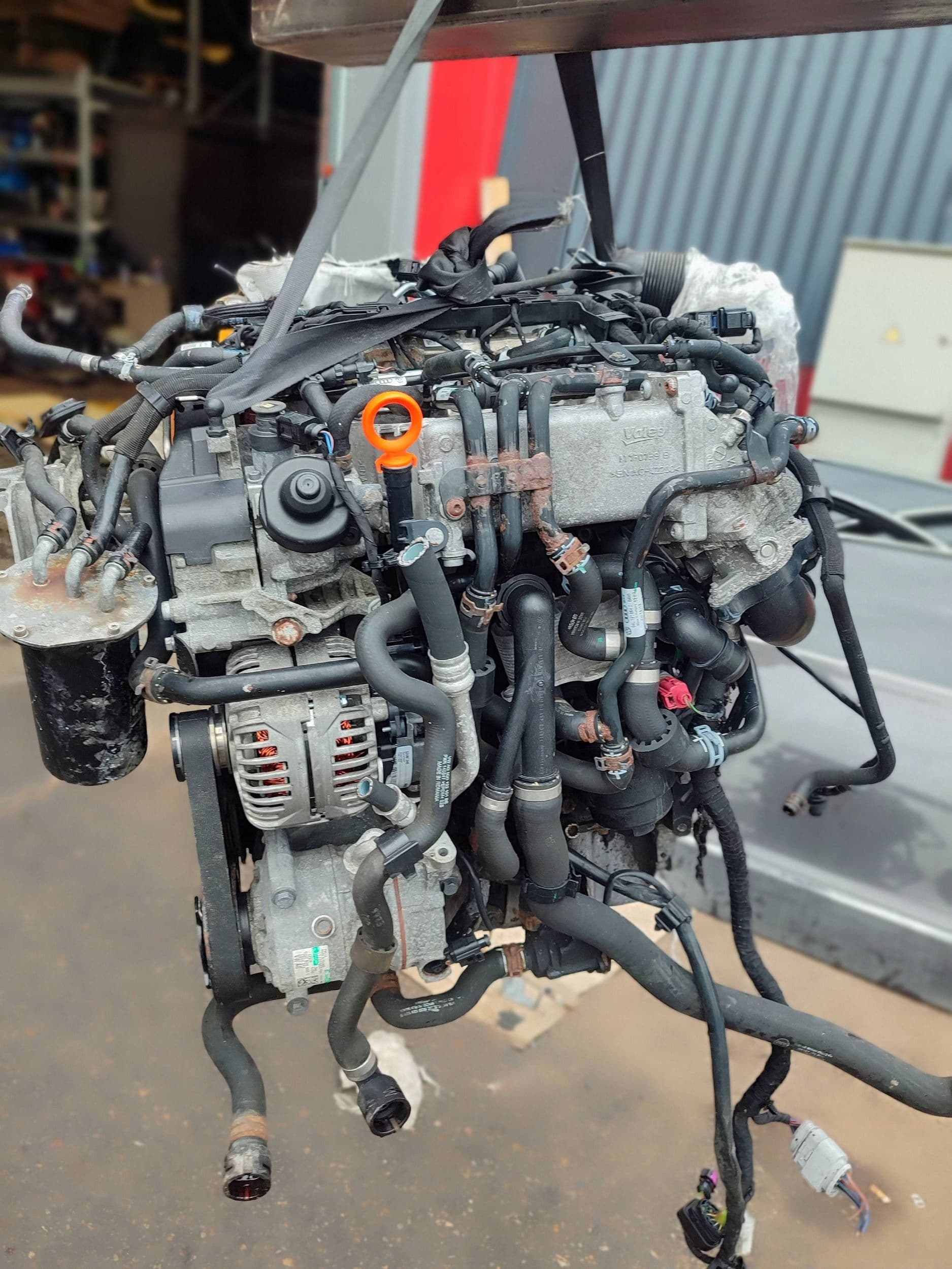 Moteur CLHA pour Seat Leon 1.6 Diesel